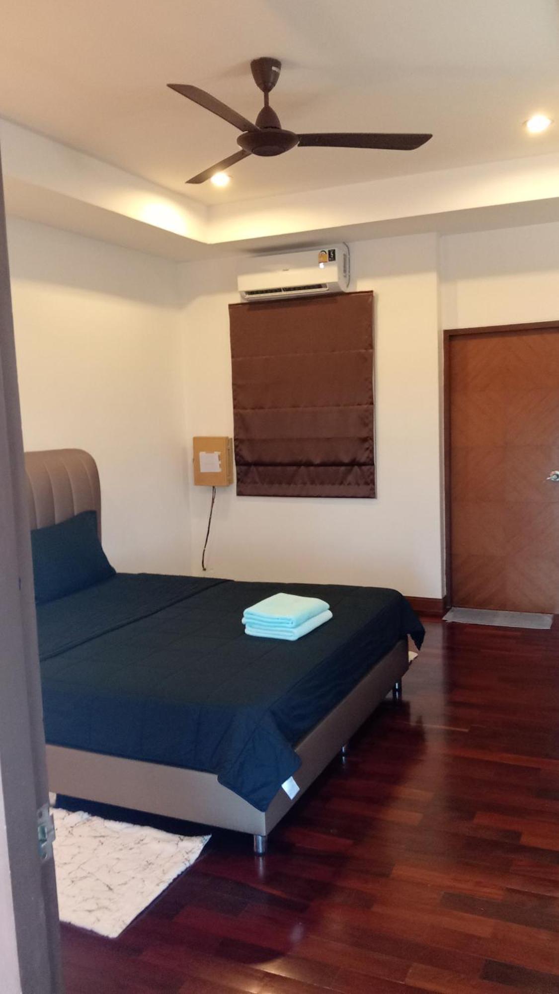 E Villa Taling Ngam Beach